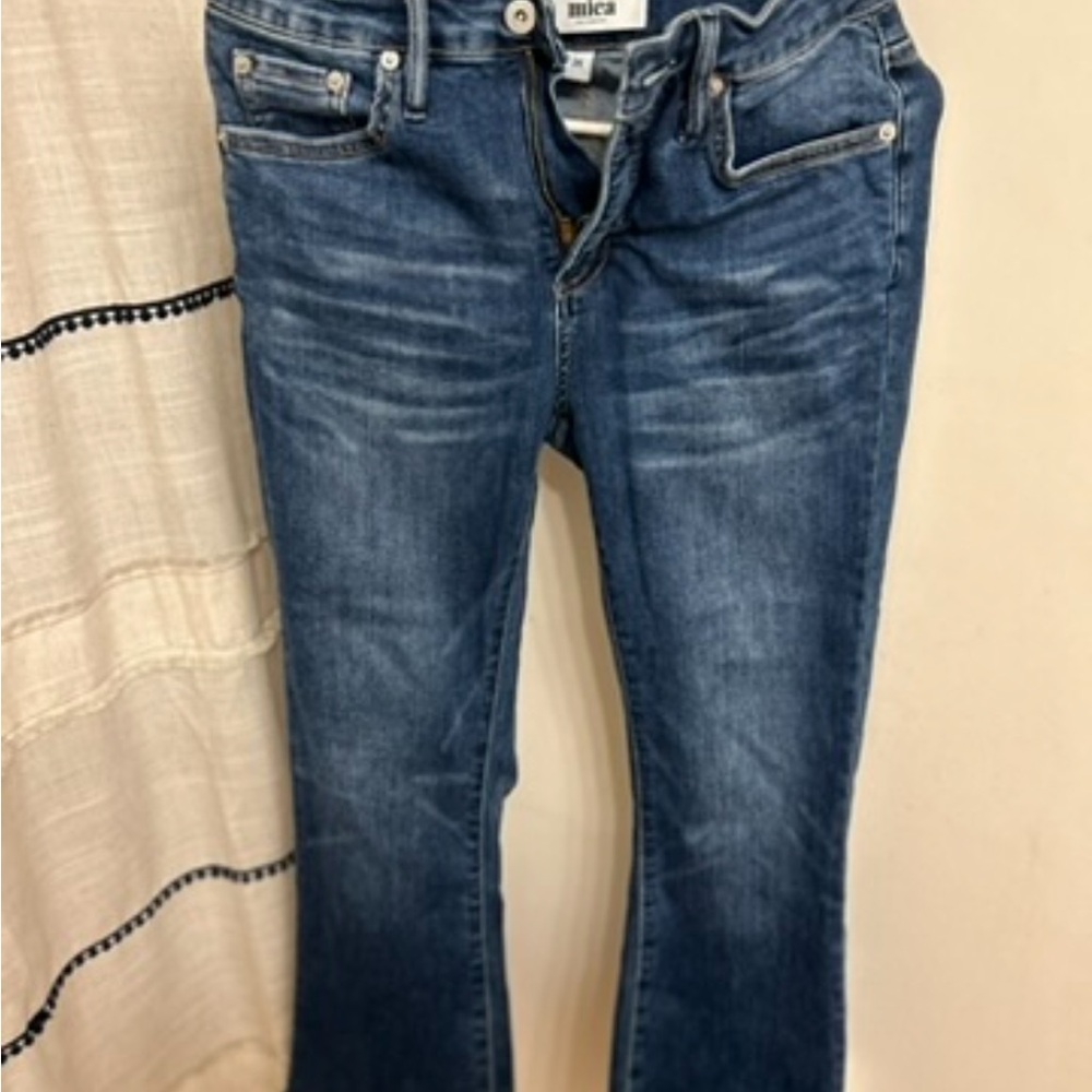Mica Women's Classic Blue Ankle Jeans
